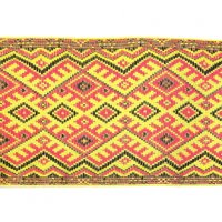 Лента жаккардовая  "9469" 9 см полиэфир 100% красный, зелёный  орнамент на жёлтом