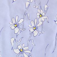 Сатин  220 см хлопок 100%, 115 г/м² белый, жёлтый  цветы на голубом